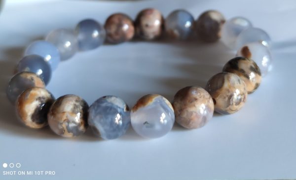 Artisan créateur bijoux thérapie - eïwa et ses pierres - bracelet boucle d'oreilles lithothérapie